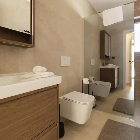 Nati - 3 Bedrooms Brand New For Relaxation فيلة بولا